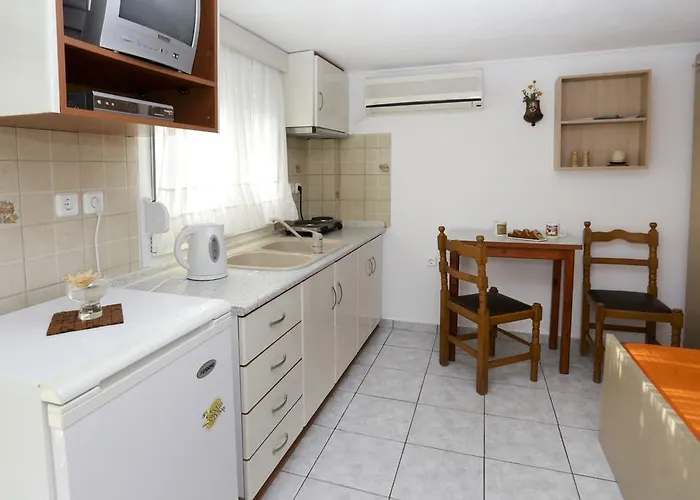 Sunset Apartment Skala Marion