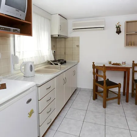 Sunset Apartment Skala Marion